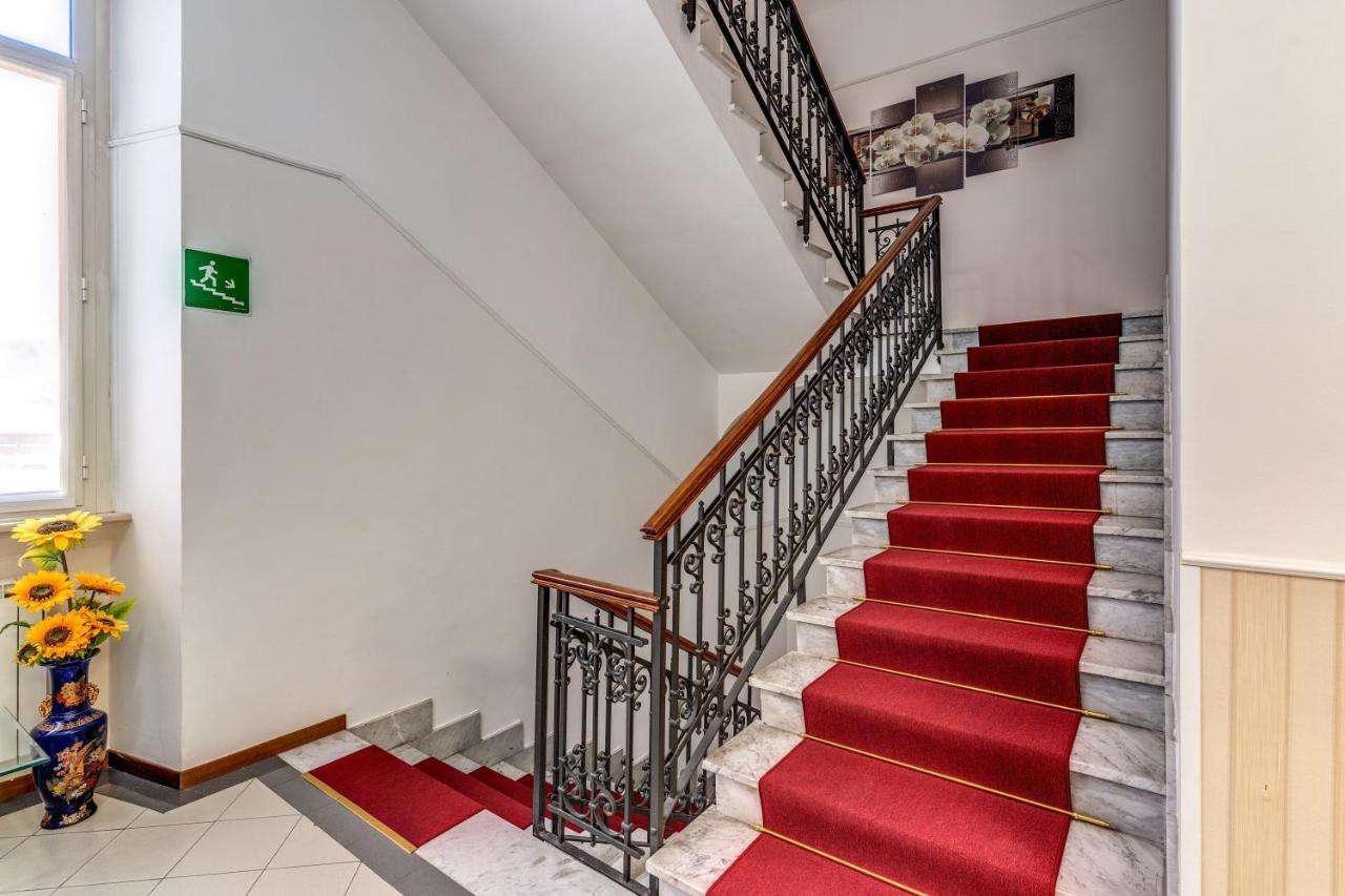 Hotel Ottaviano Augusto Rome Exterior photo